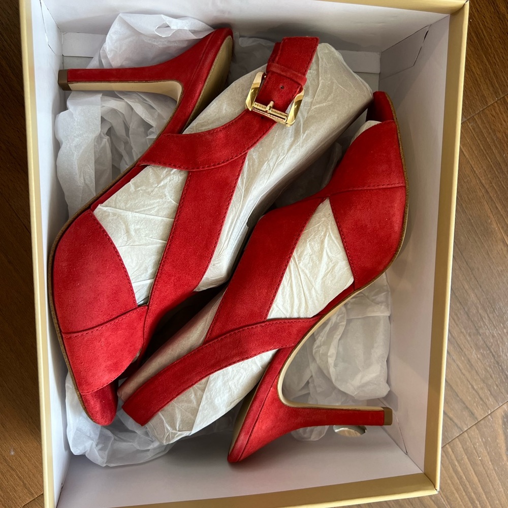 Michael Kors brand new heels